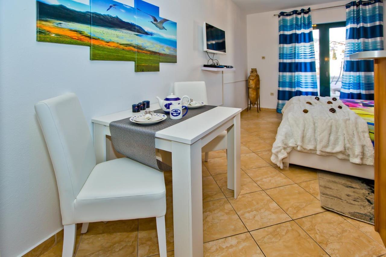 חוואר Villa Softic Hvar מראה חיצוני תמונה