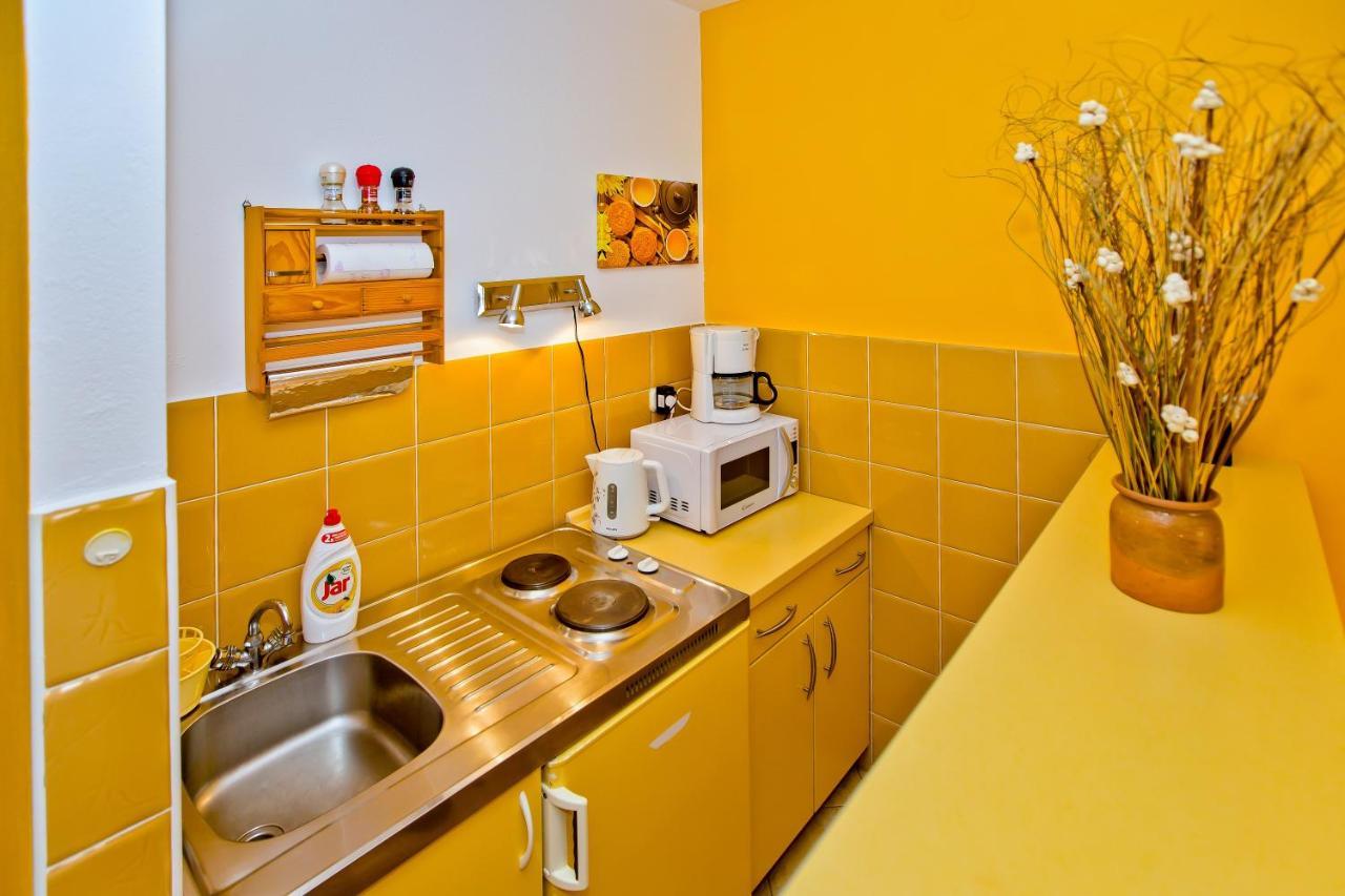 חוואר Villa Softic Hvar מראה חיצוני תמונה