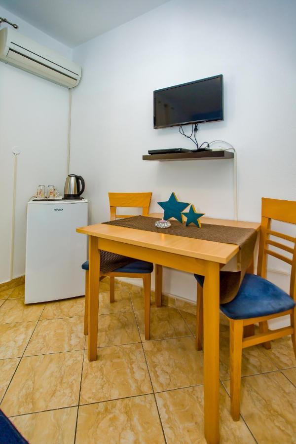 חוואר Villa Softic Hvar מראה חיצוני תמונה
