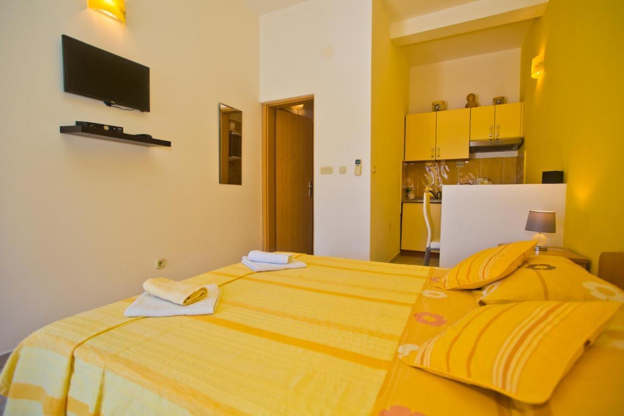 חוואר Villa Softic Hvar מראה חיצוני תמונה